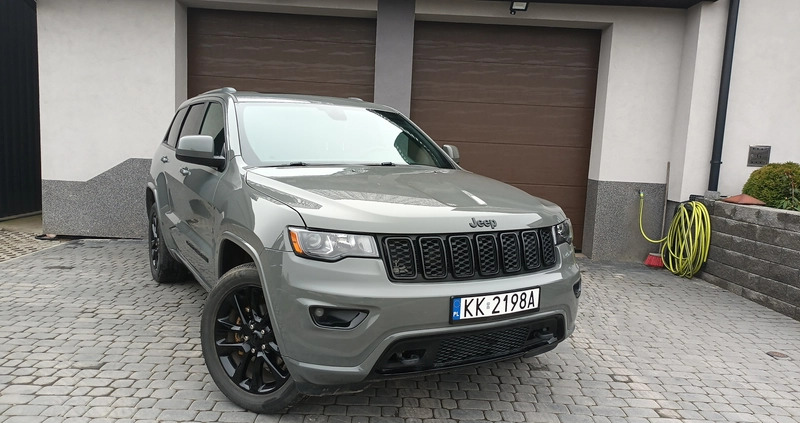 Jeep Grand Cherokee cena 133000 przebieg: 107500, rok produkcji 2019 z Kraków małe 172